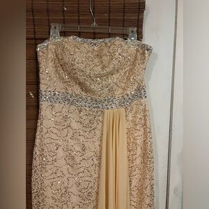 Wedding beautiful event made, and silver dress ￼ size large ￼
